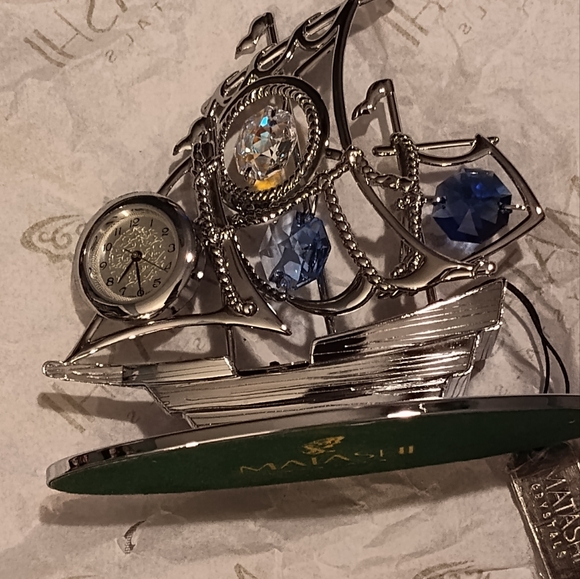 NWT!! Matashi Crystal Sailboat Clock - Picture 3 of 13